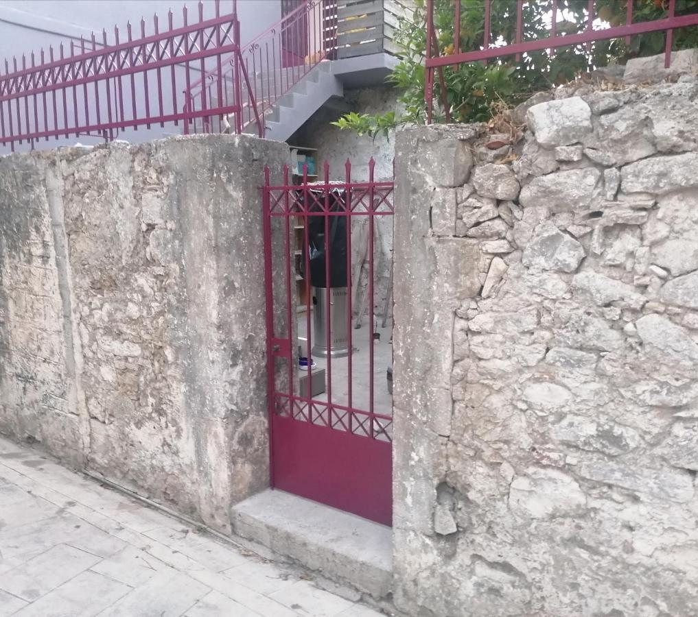 Phoenix Central Square Lefkada City Bagian luar foto